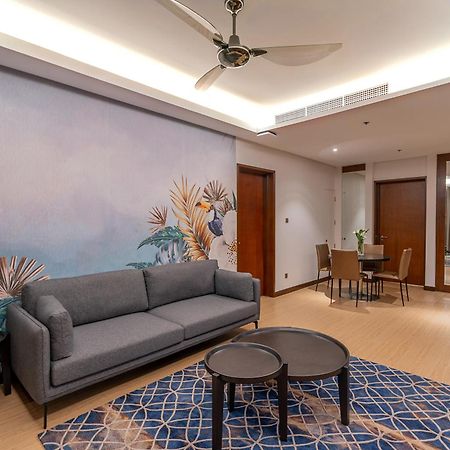 St Giles Gardens Hotel Kuala Lumpur Exteriör bild A suite at the hotel