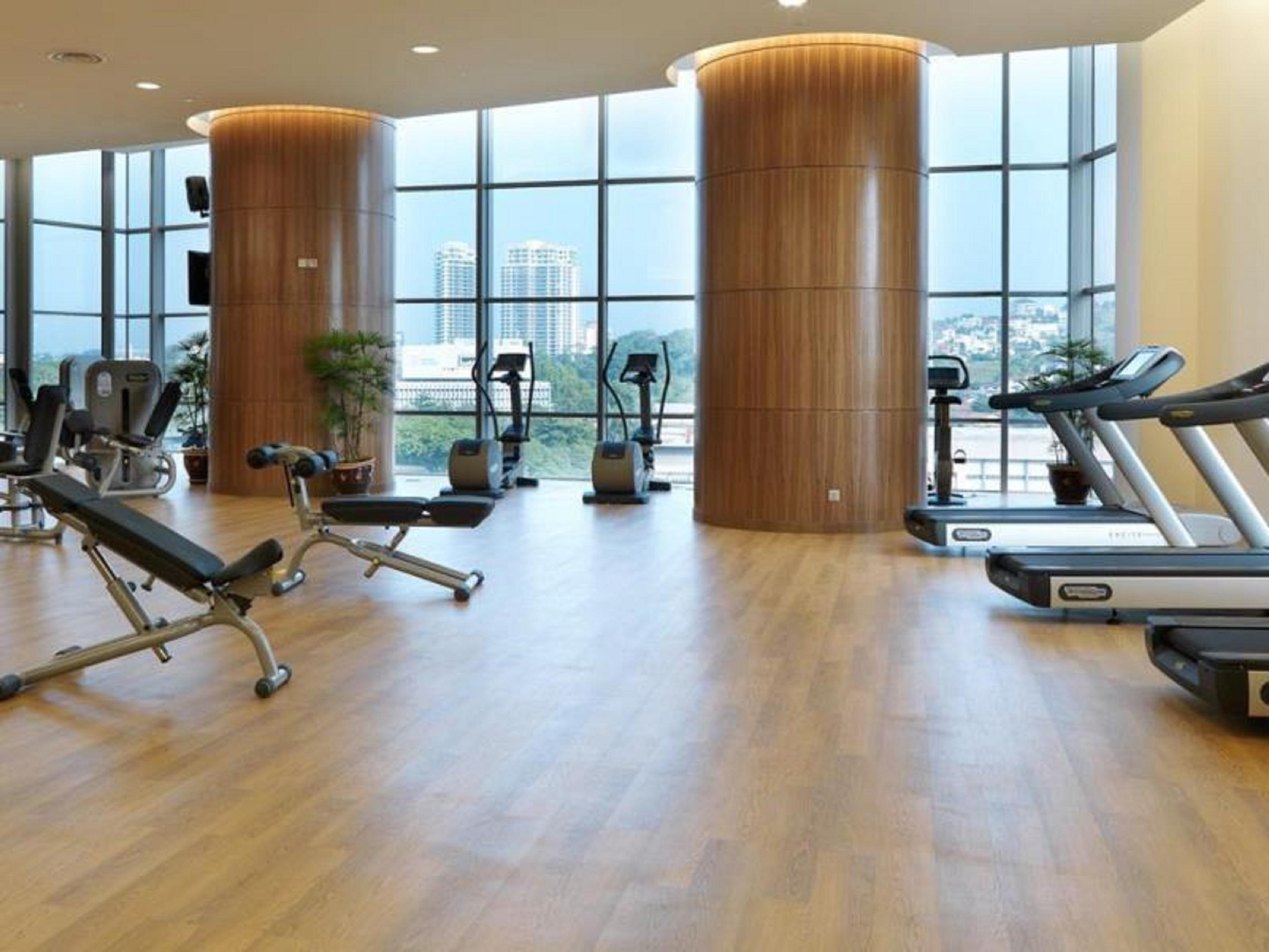 St Giles Gardens Hotel Kuala Lumpur Exteriör bild The gym at the hotel