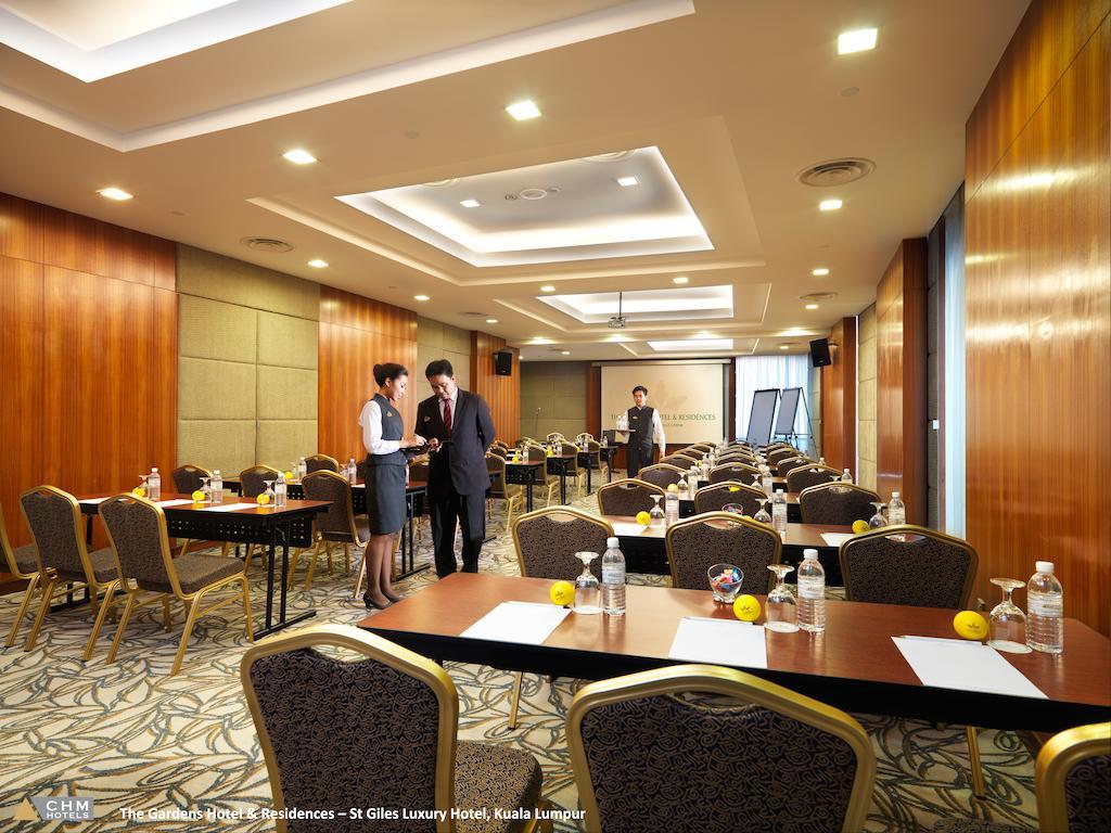 St Giles Gardens Hotel Kuala Lumpur Exteriör bild Meeting room at the hotel